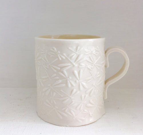Porcelain textured clay mug